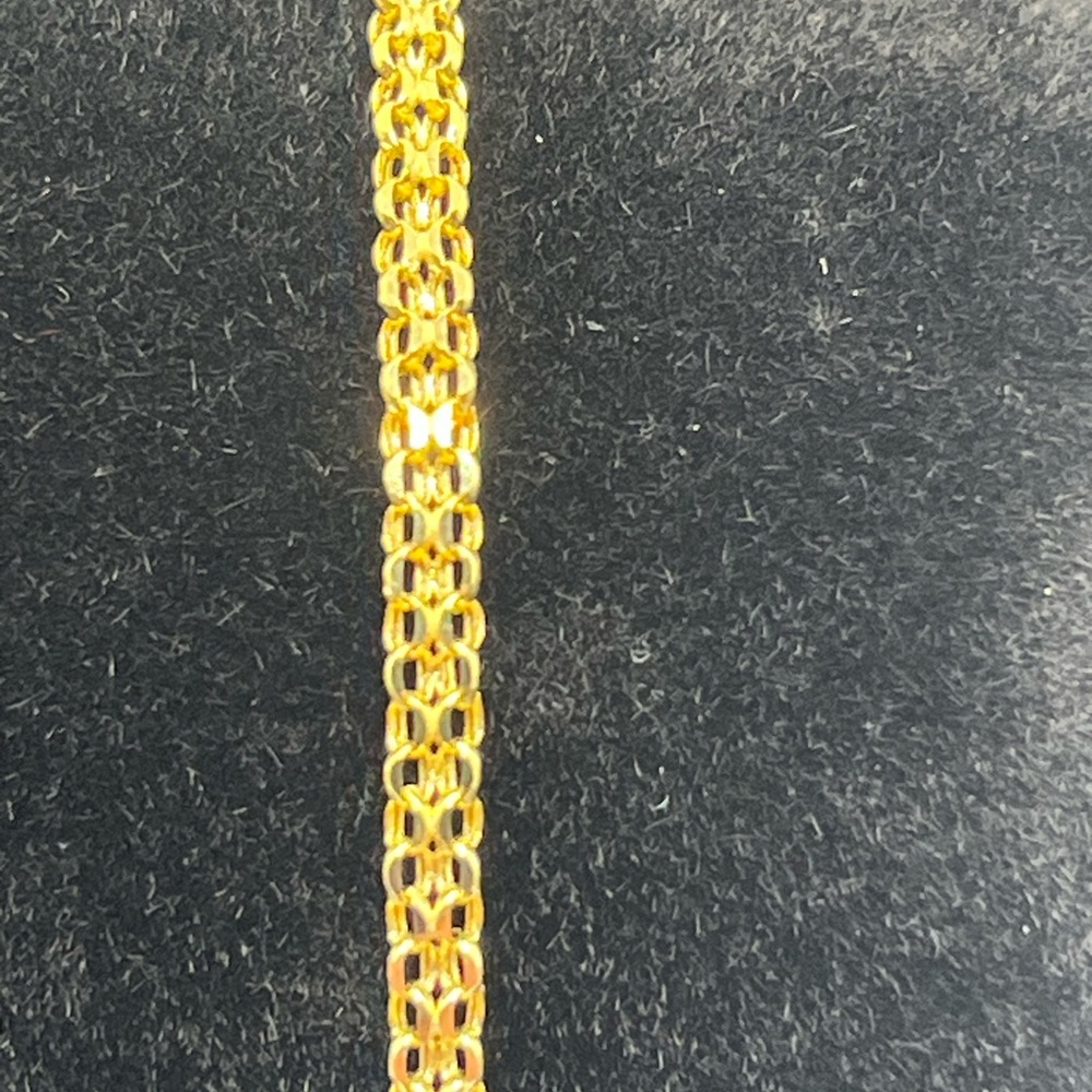 14k Solid Gold Bismark Bracelet 7” x 2.3mm. 1 gram - Picture 2 of 3